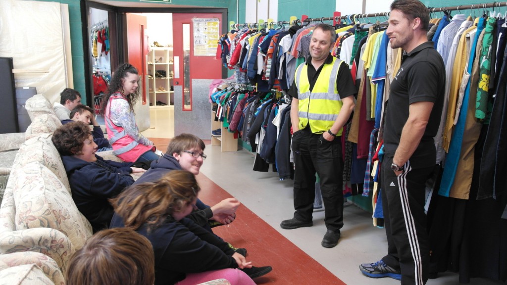 Ysgol Pendalar come to visit Antur Waunfawr